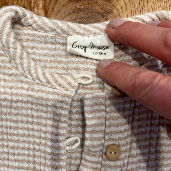 City Mouse: Crinkle Cotton Ruffle Button Long Romper, Sesame Stripe - Picture 4 of 5